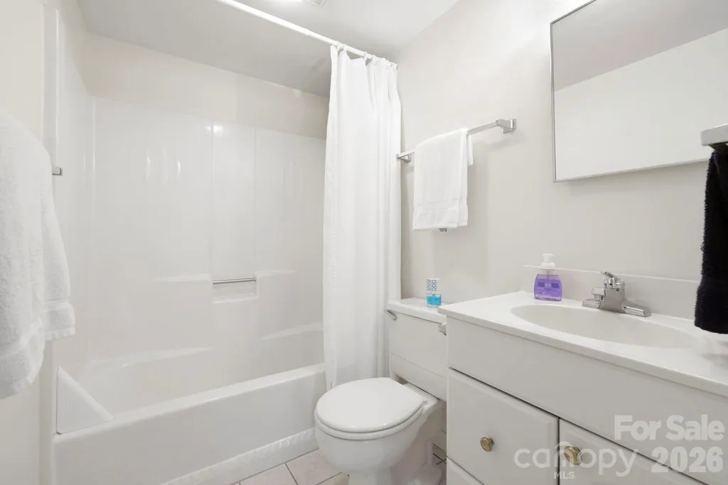 211 Rhododendron Avenue Black Mountain NC 28711