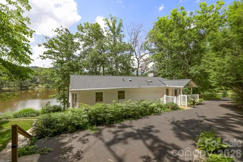 211 Rhododendron Avenue Black Mountain NC 28711