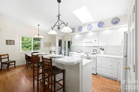 211 Rhododendron Avenue Black Mountain NC 28711