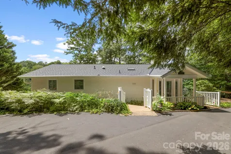 211 Rhododendron Avenue Black Mountain NC 28711