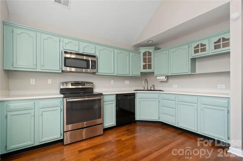 8401 Southgate Commons Drive Charlotte NC 28277