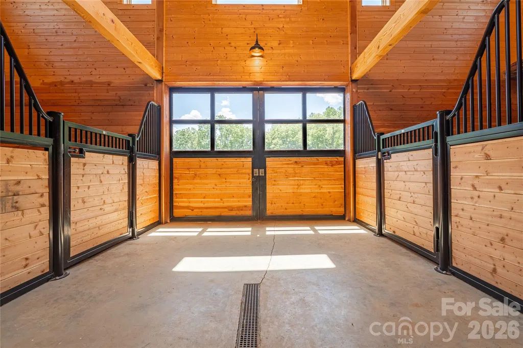 793 State Highway 197 South Burnsville NC 28714