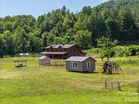 793 State Highway 197 South Burnsville NC 28714