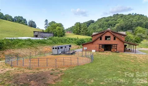 793 State Highway 197 South Burnsville NC 28714