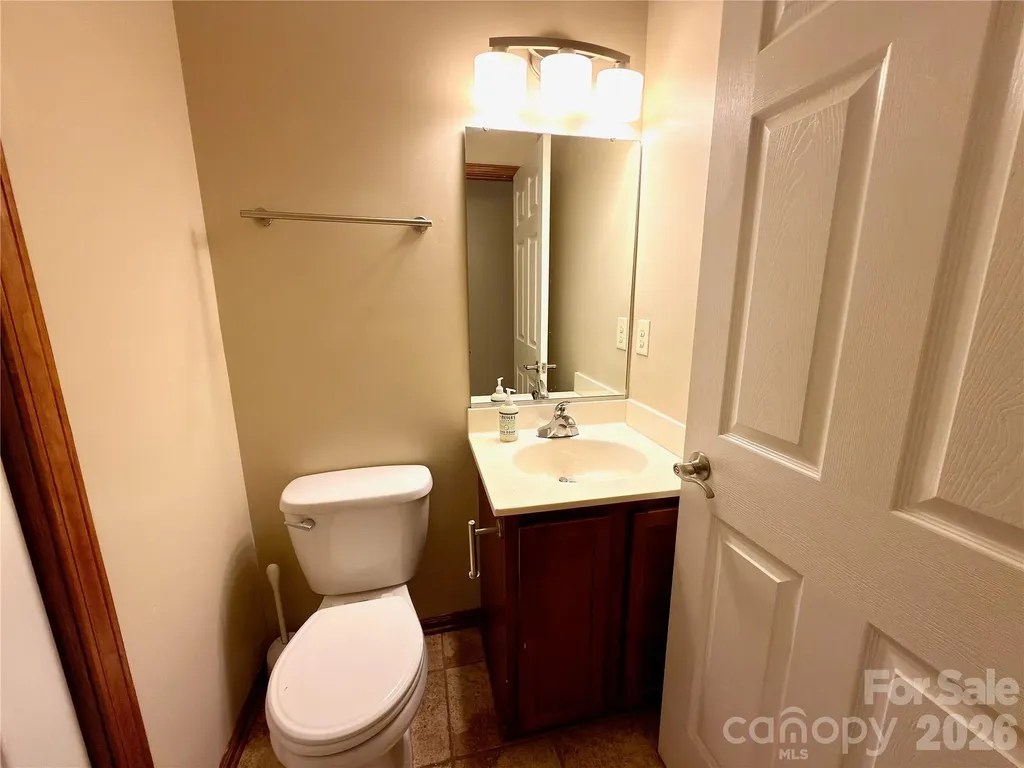 5 Springmill Drive Asheville NC 28806