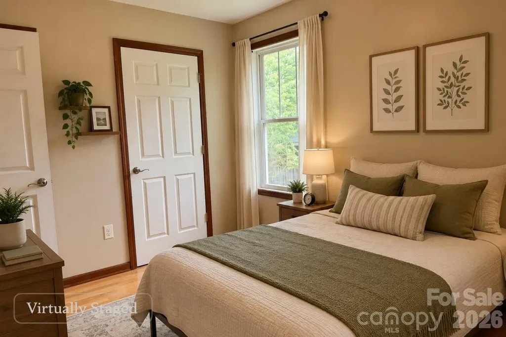 5 Springmill Drive Asheville NC 28806