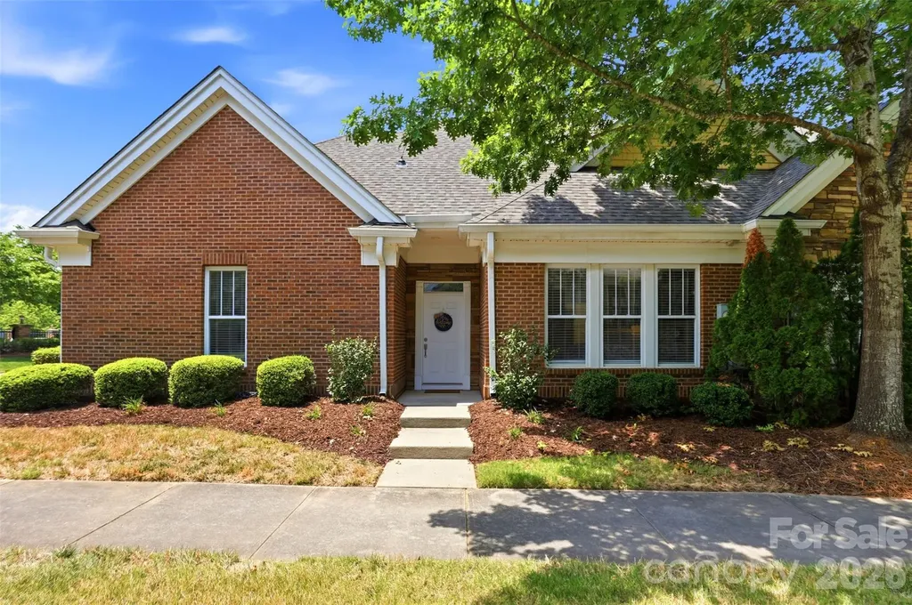 2676 Bellasera Way Matthews NC 28105