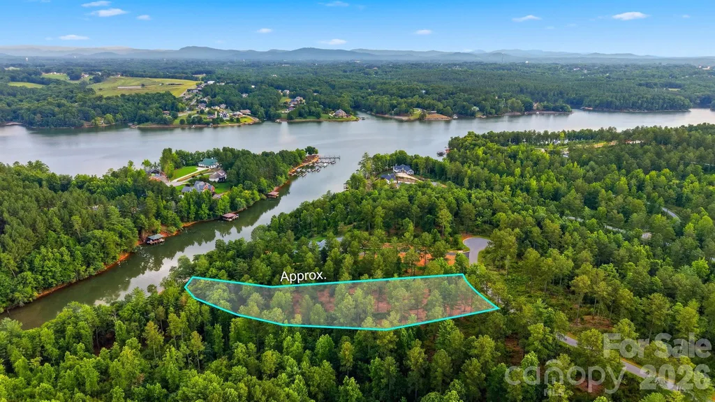 3283 Pyramid Peak Trail Connelly Springs NC 28612