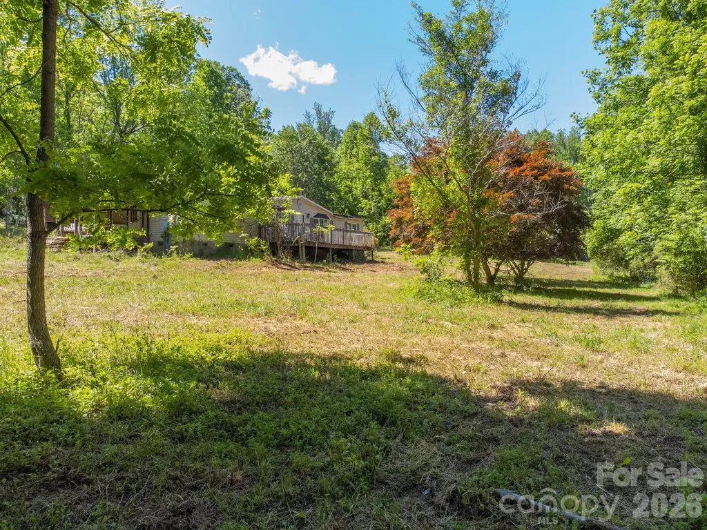 27 Shep Drive Mills River NC 29759