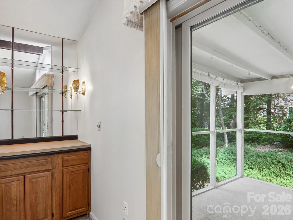 1 Bridle Path Court Hendersonville NC 28791