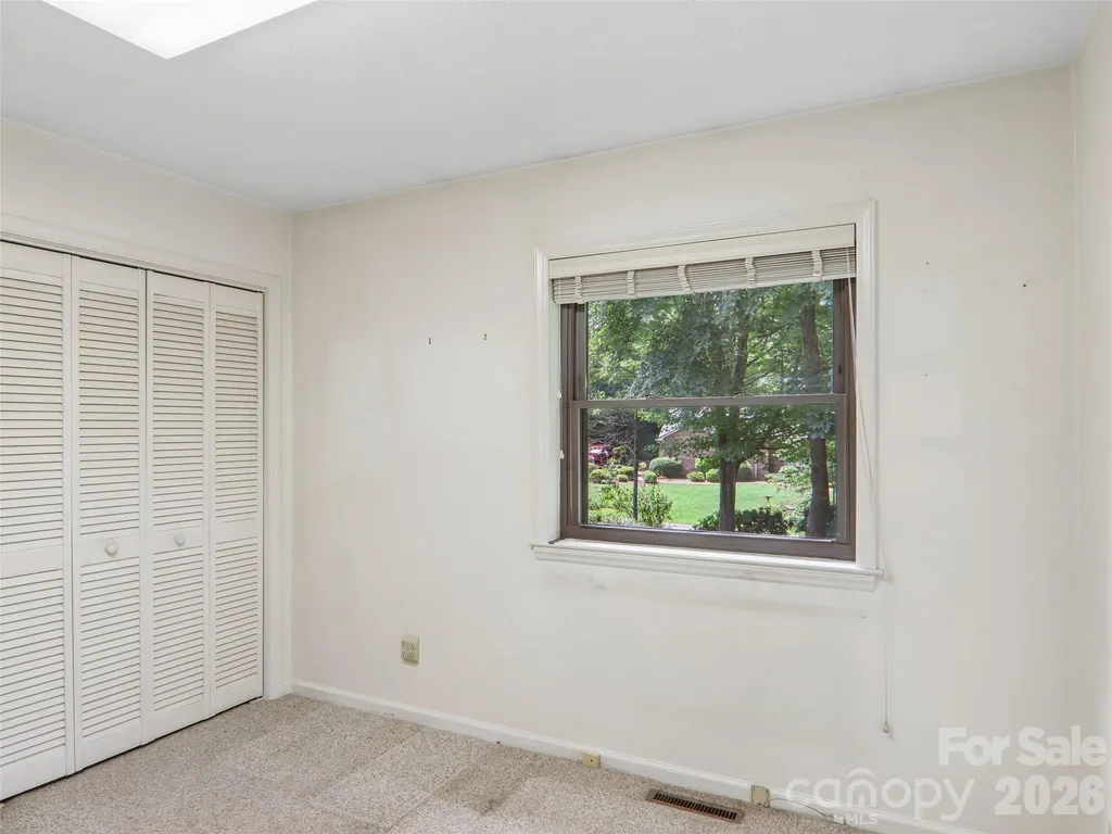 1 Bridle Path Court Hendersonville NC 28791