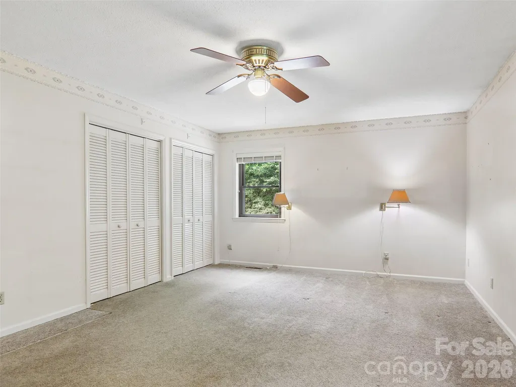 1 Bridle Path Court Hendersonville NC 28791