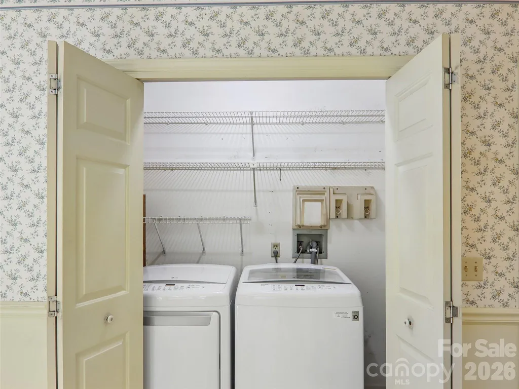 1 Bridle Path Court Hendersonville NC 28791