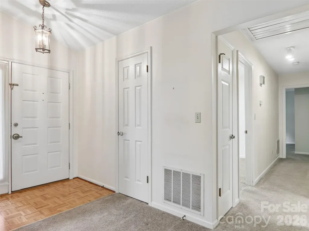 1 Bridle Path Court Hendersonville NC 28791