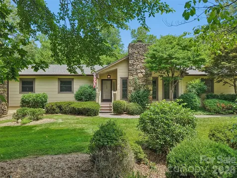 1 Bridle Path Court Hendersonville NC 28791