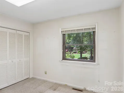 1 Bridle Path Court Hendersonville NC 28791