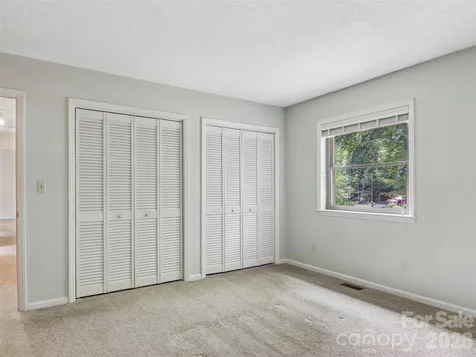 1 Bridle Path Court Hendersonville NC 28791