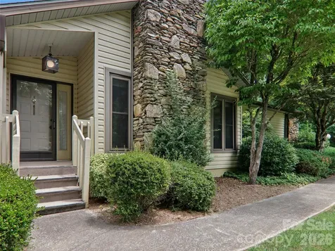 1 Bridle Path Court Hendersonville NC 28791