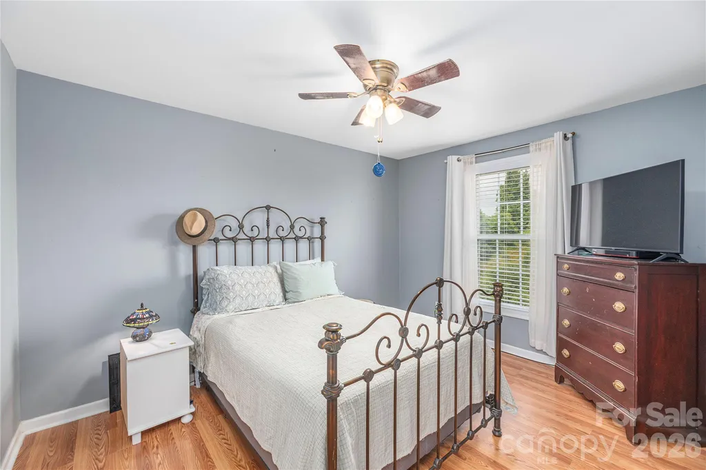 34 Joy Hughes Lane Leicester NC 28748