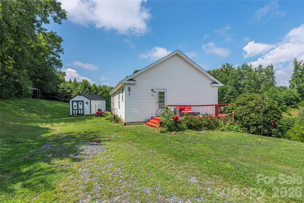 34 Joy Hughes Lane Leicester NC 28748