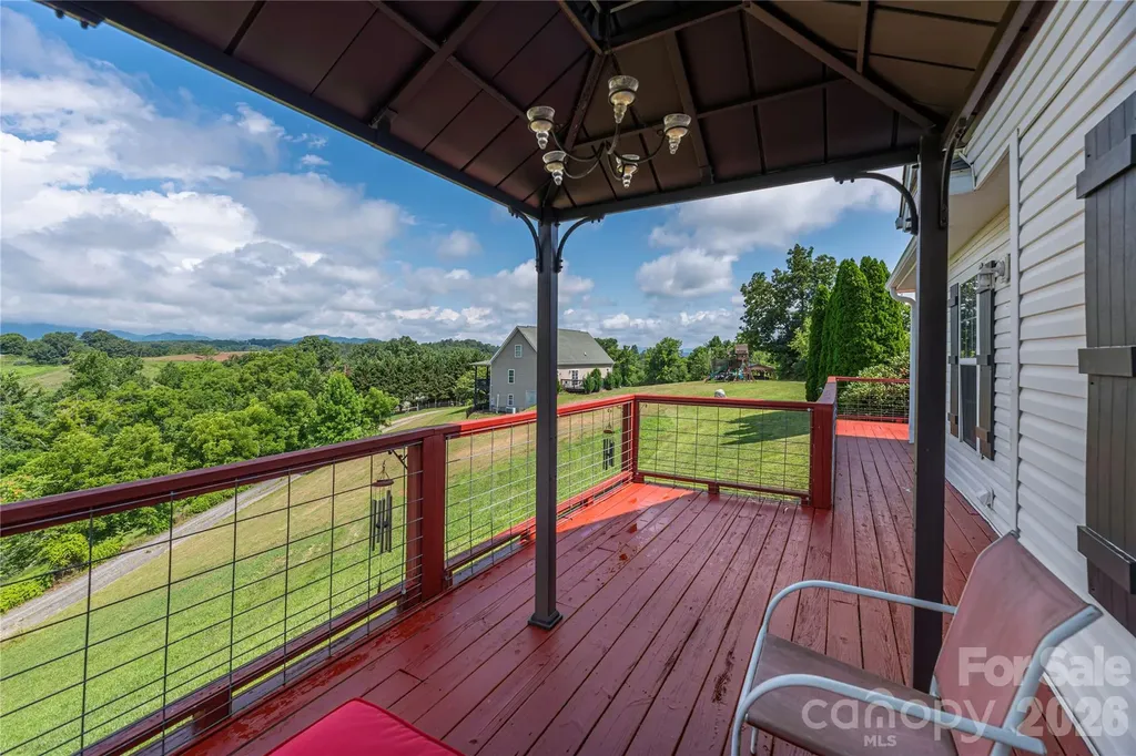 34 Joy Hughes Lane Leicester NC 28748