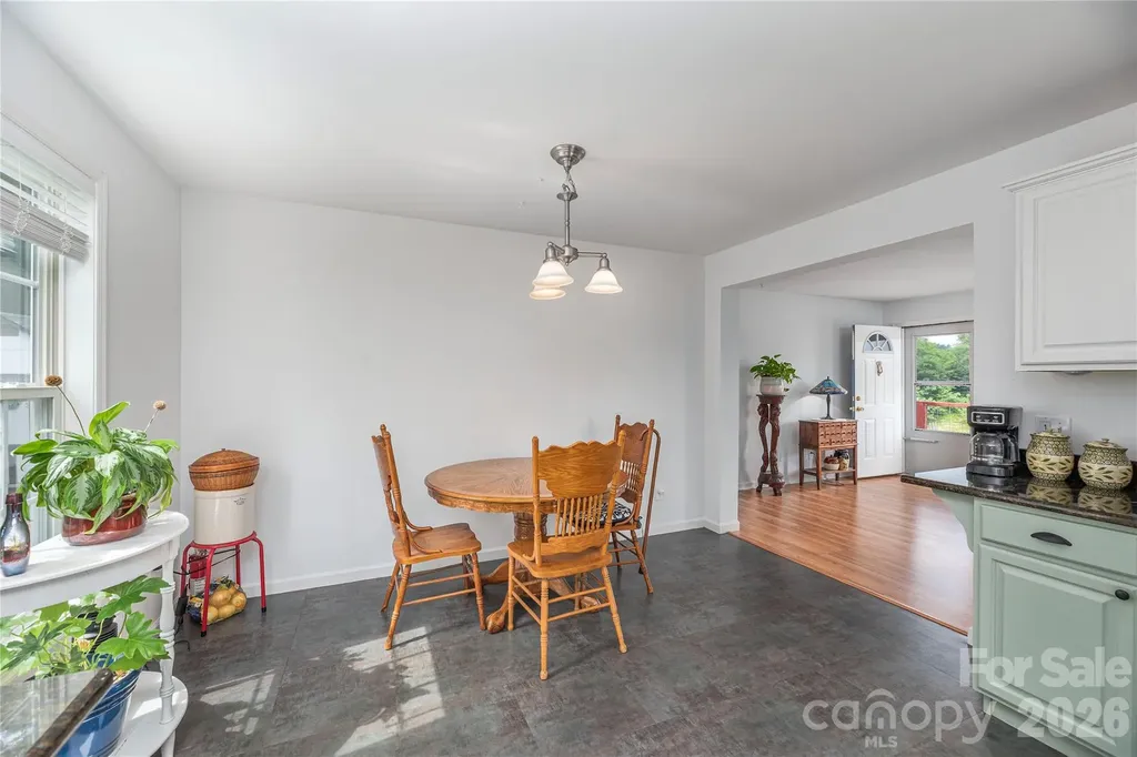 34 Joy Hughes Lane Leicester NC 28748