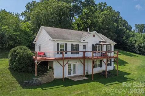 34 Joy Hughes Lane Leicester NC 28748