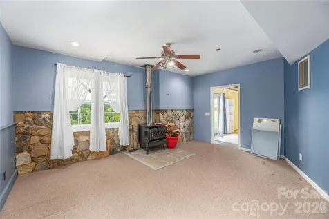 34 Joy Hughes Lane Leicester NC 28748