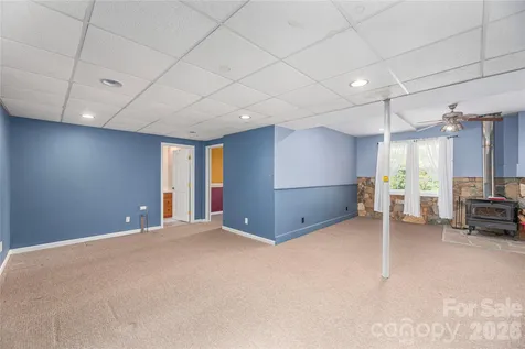 34 Joy Hughes Lane Leicester NC 28748