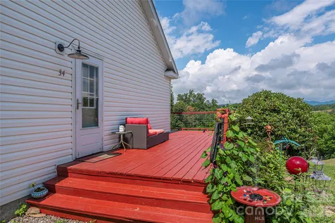 34 Joy Hughes Lane Leicester NC 28748