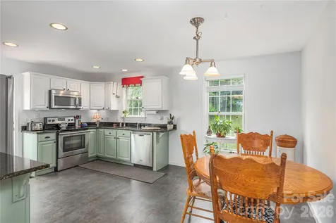34 Joy Hughes Lane Leicester NC 28748