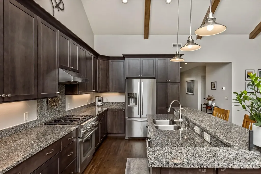 157 Copper Valley Lane Hendersonville NC 28739