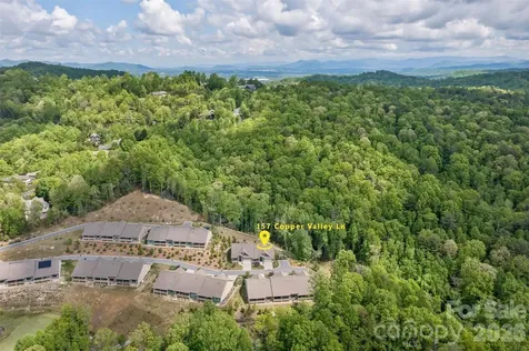 157 Copper Valley Lane Hendersonville NC 28739