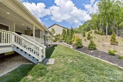 157 Copper Valley Lane Hendersonville NC 28739