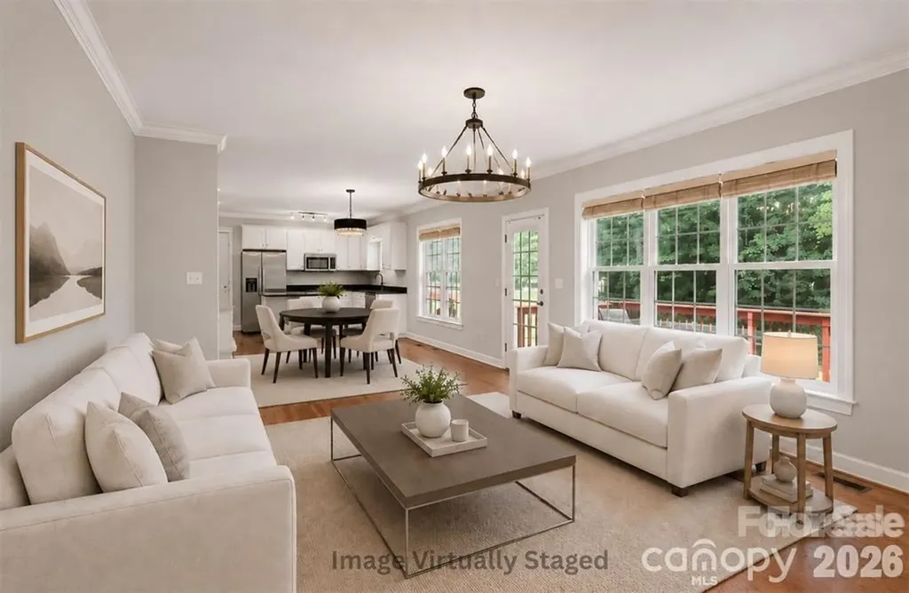 11005 Chilcomb Court Charlotte NC 28262