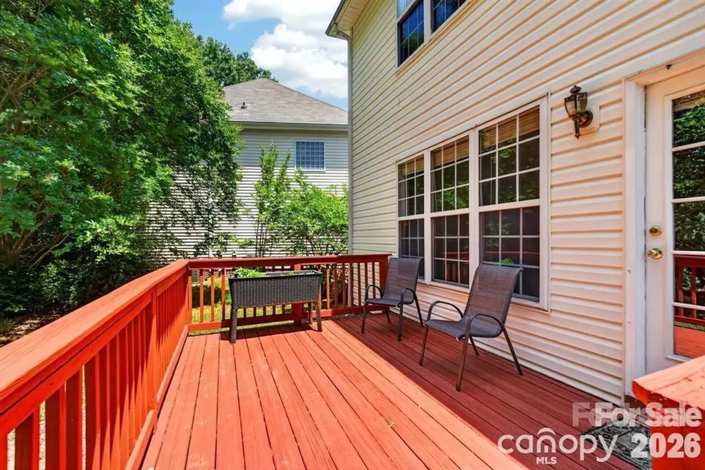 11005 Chilcomb Court Charlotte NC 28262