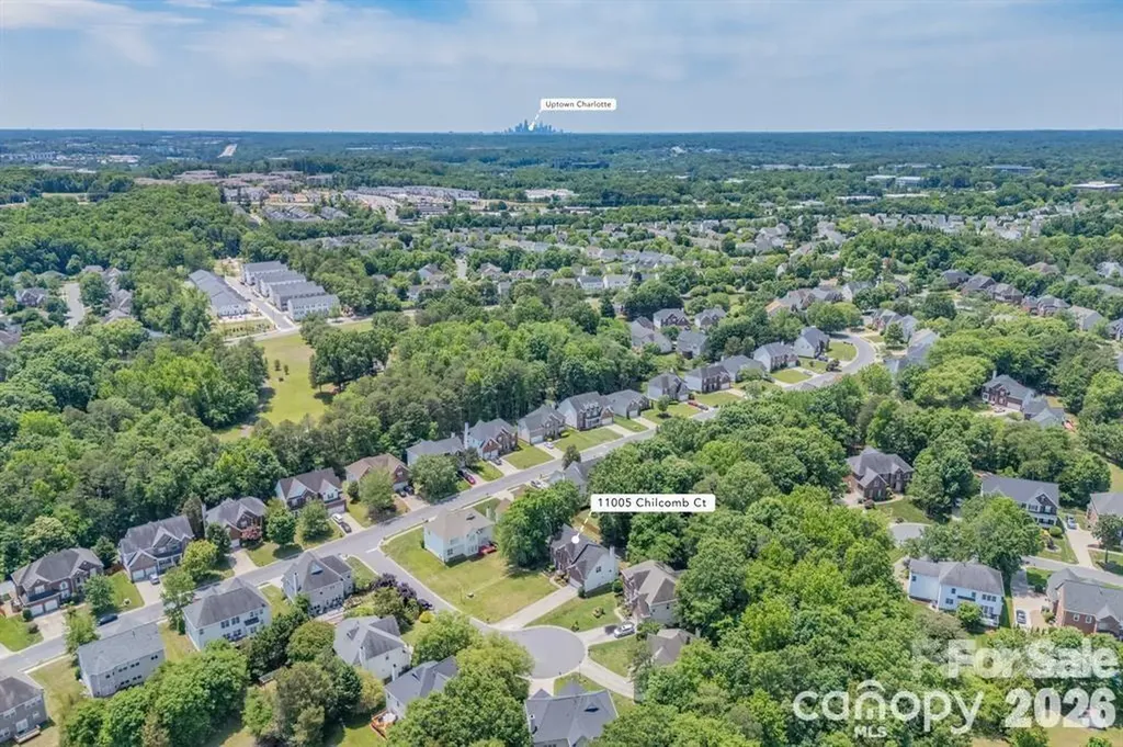 11005 Chilcomb Court Charlotte NC 28262
