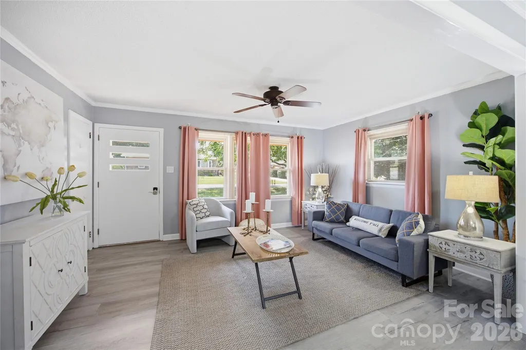 4821 Raleigh Street Conover NC 28613