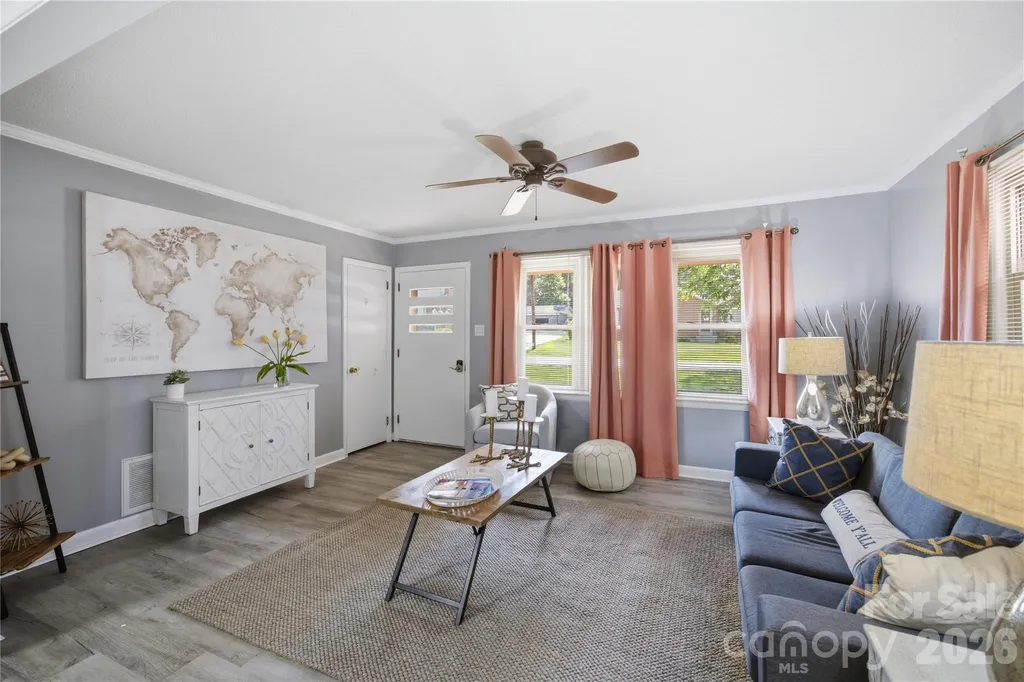 4821 Raleigh Street Conover NC 28613