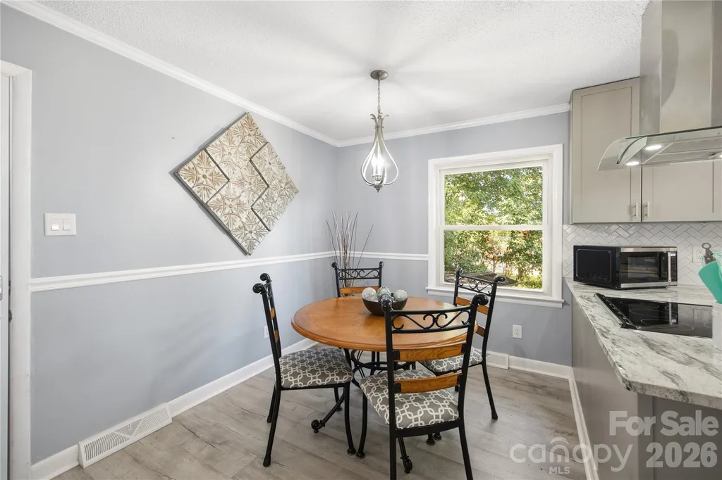 4821 Raleigh Street Conover NC 28613