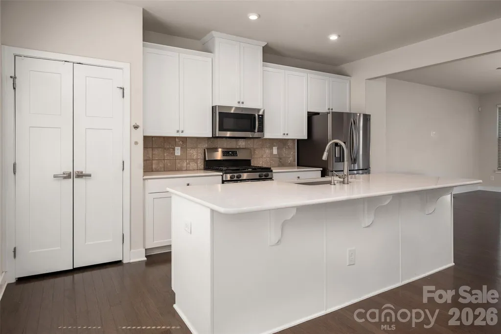 2025 Birchside Drive Charlotte NC 28205