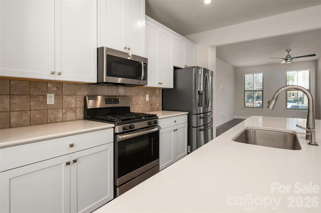 2025 Birchside Drive Charlotte NC 28205