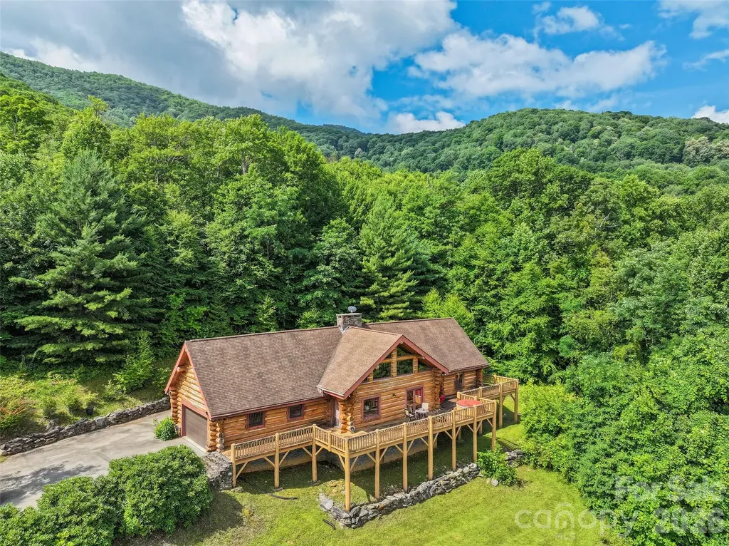220 Mica Mine Road Waynesville NC 28786