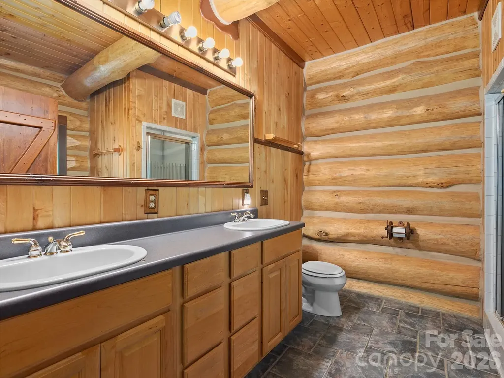 220 Mica Mine Road Waynesville NC 28786