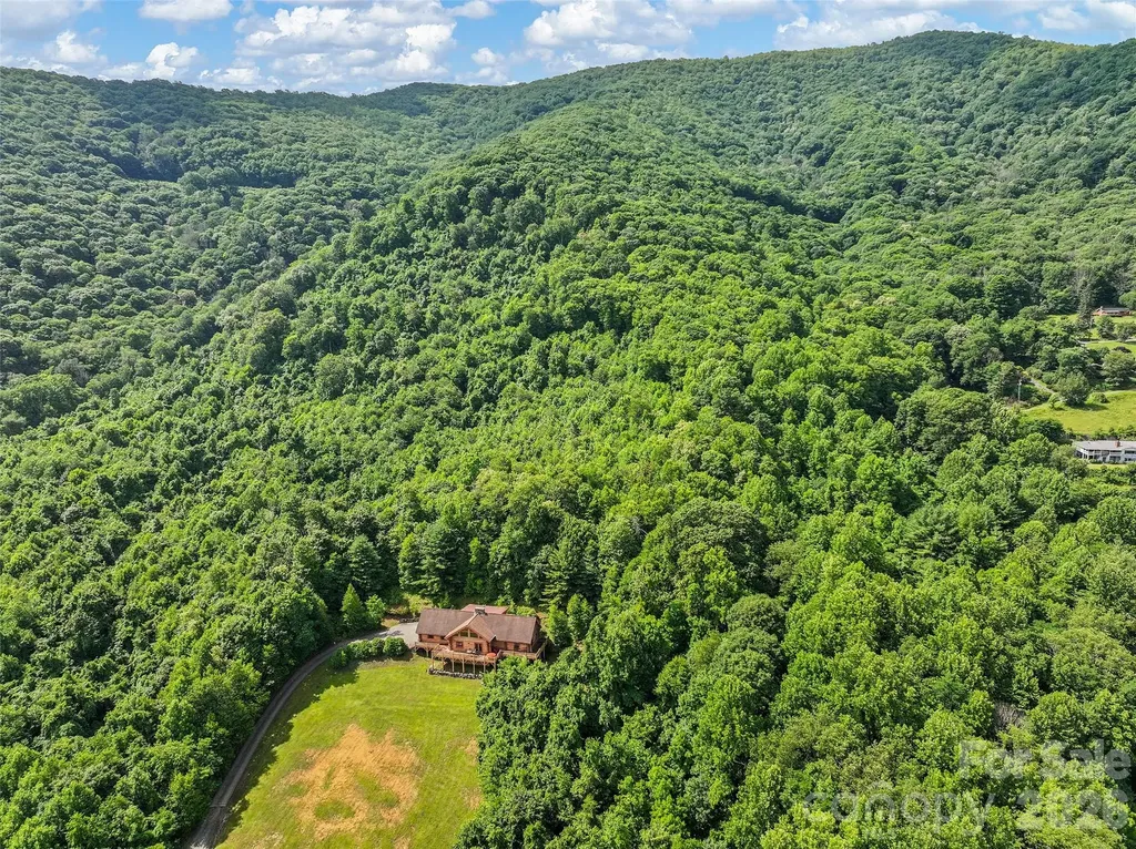 220 Mica Mine Road Waynesville NC 28786