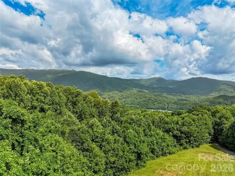 220 Mica Mine Road Waynesville NC 28786