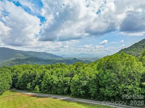 220 Mica Mine Road Waynesville NC 28786