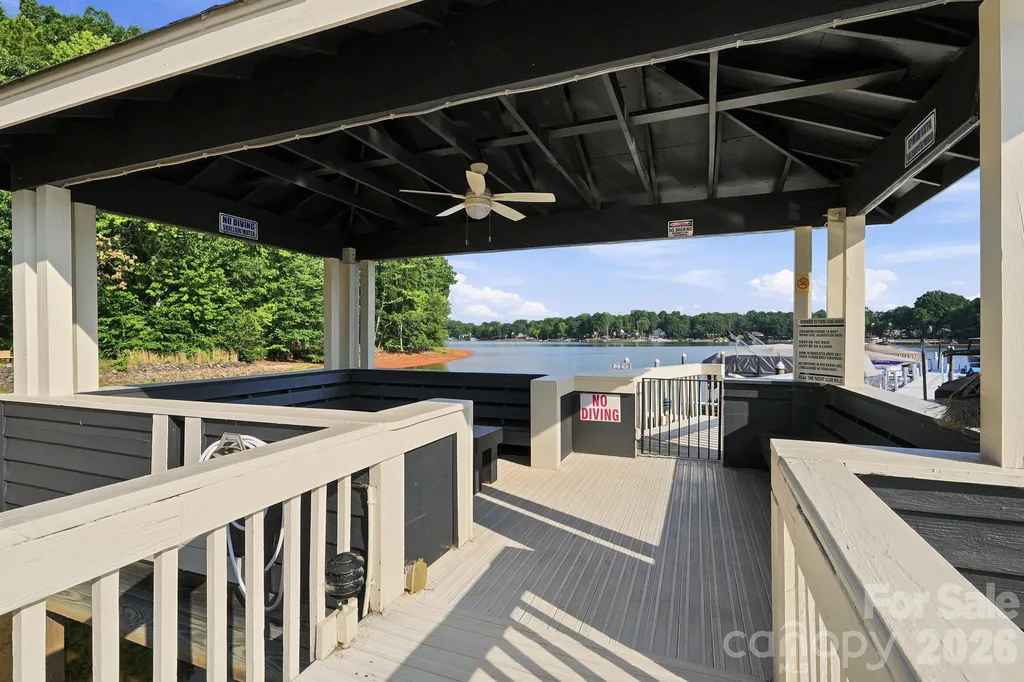 2135 Regatta Lane Denver NC 28037