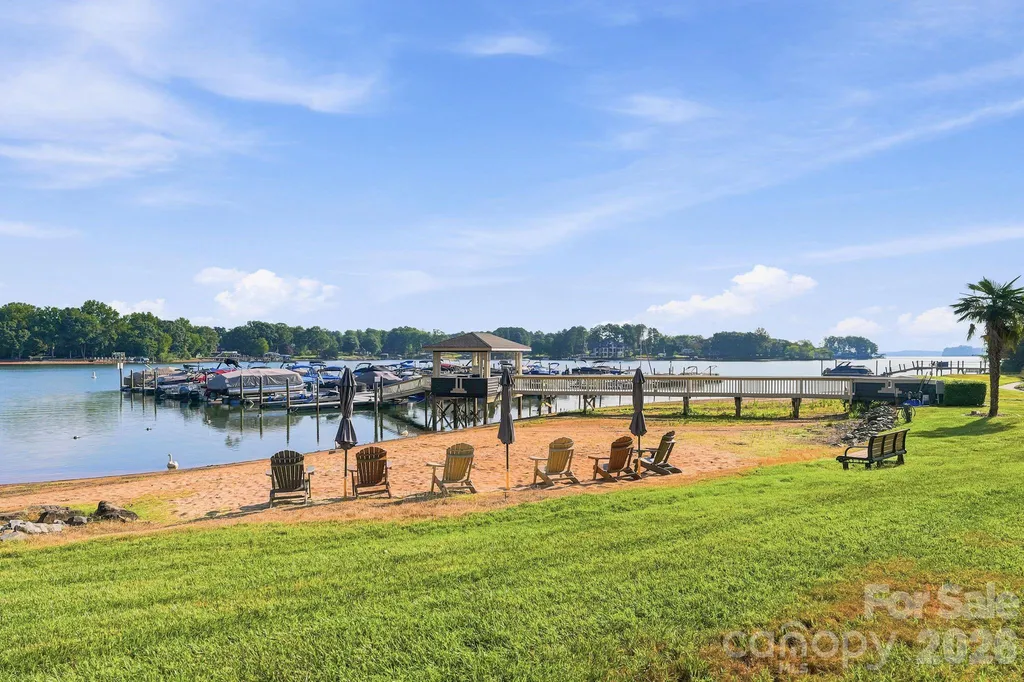 2135 Regatta Lane Denver NC 28037