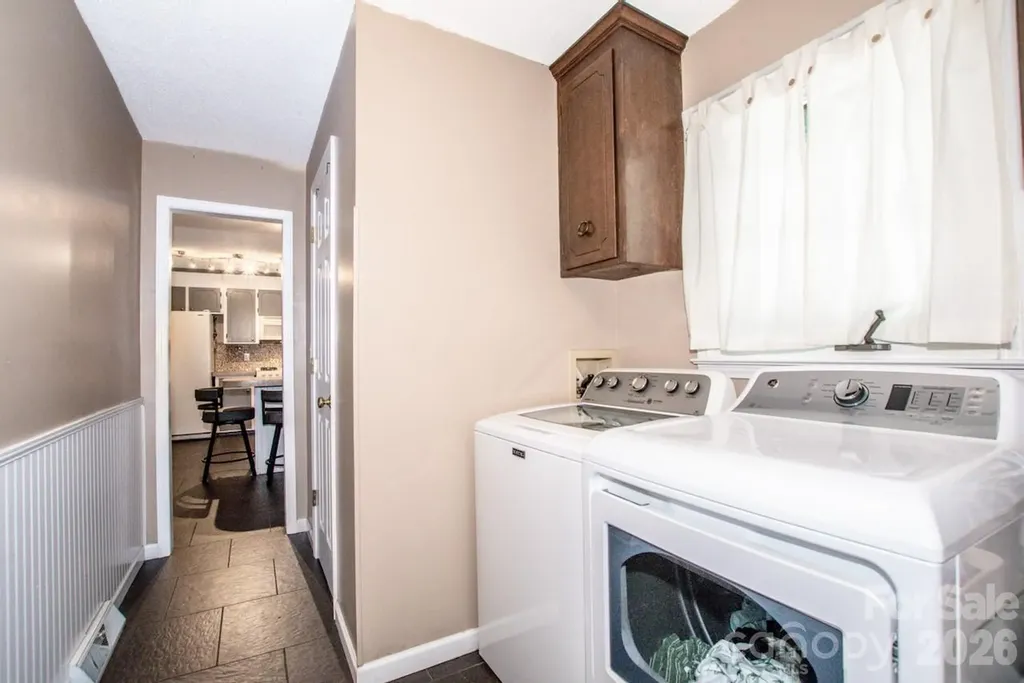 734 Willow Lane Harrisburg NC 28075